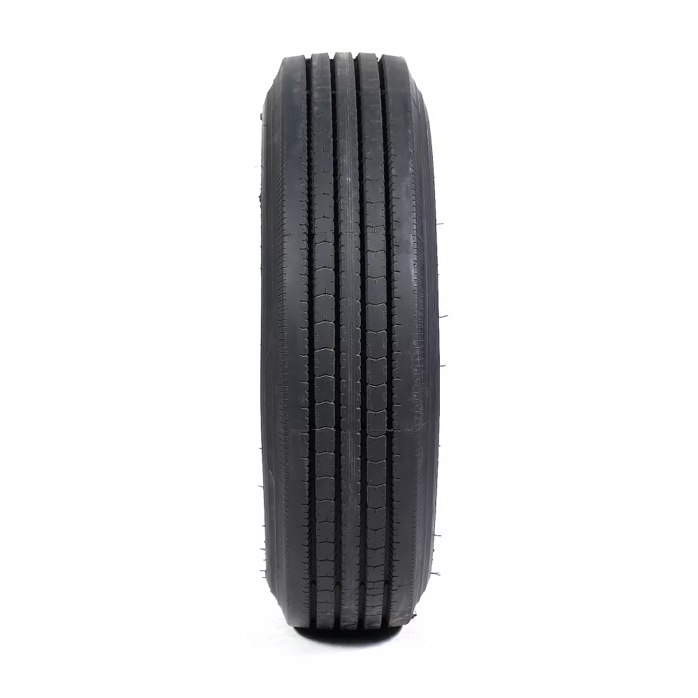 Грузовая шина 215/75 R17,5 Long March LM-216 16PR в Среднеуральске