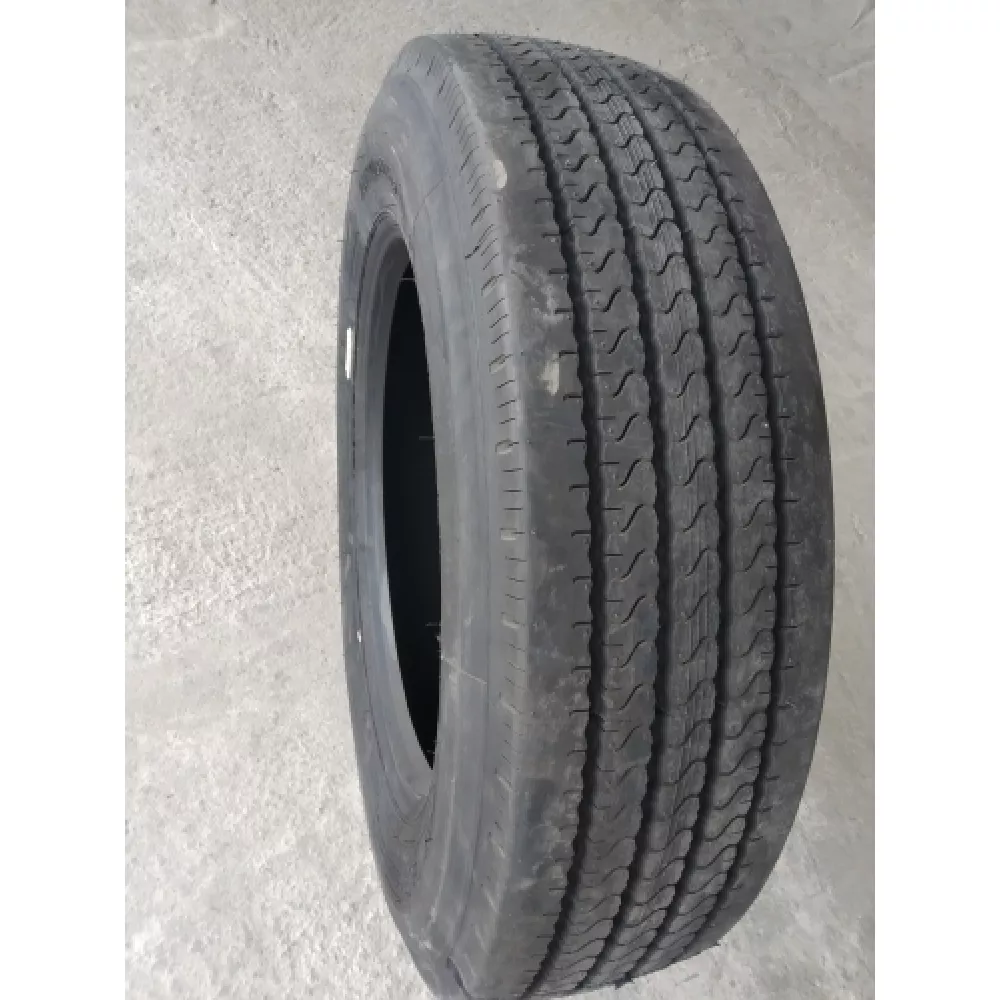 Грузовая шина 255/70 R22,5 Long March LM-120 16PR в Среднеуральске