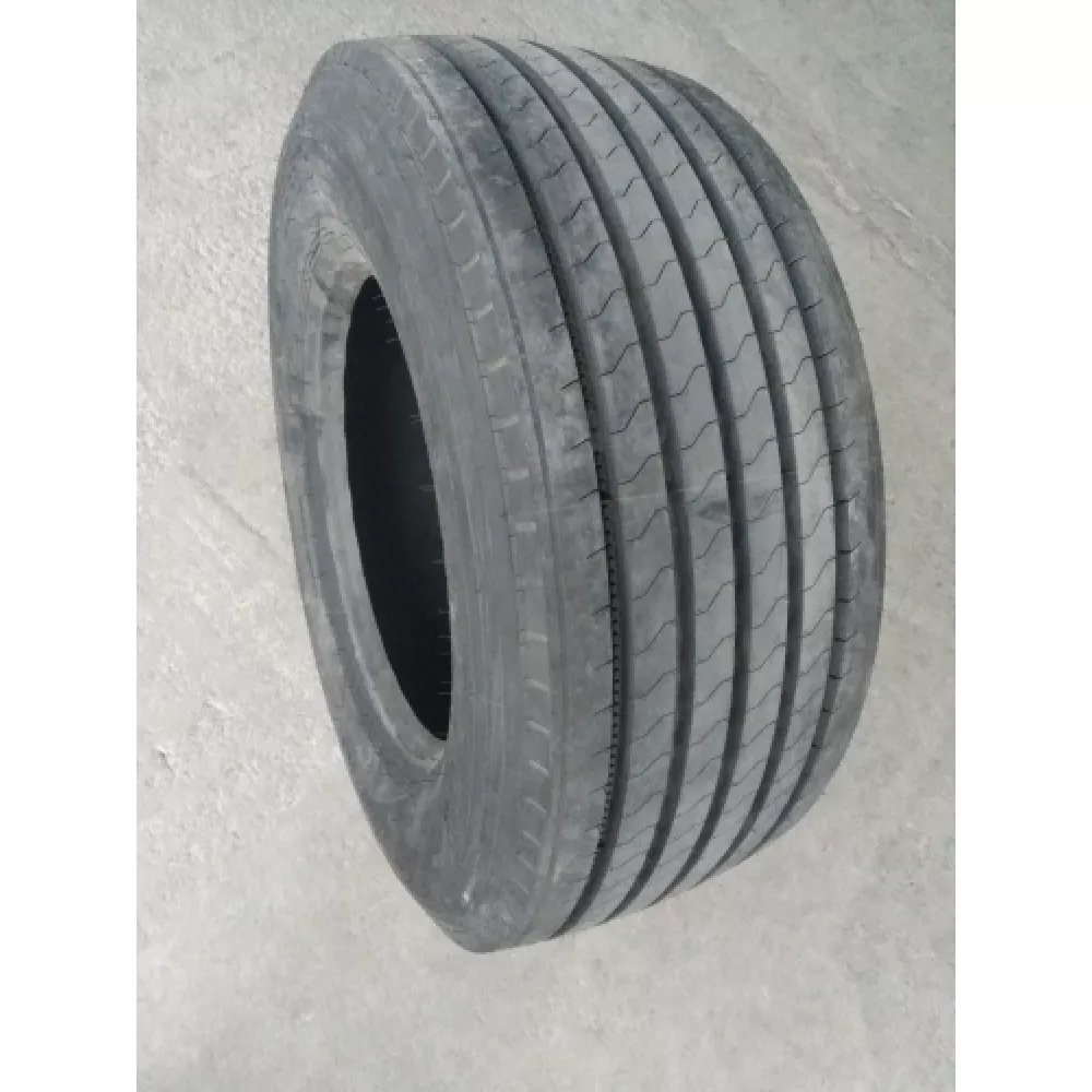 Грузовая шина 385/55 R19,5 Long March LM-168 20PR в Среднеуральске